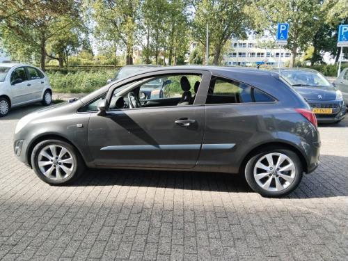 Opel Corsa 1.2 Lpg G3 2012