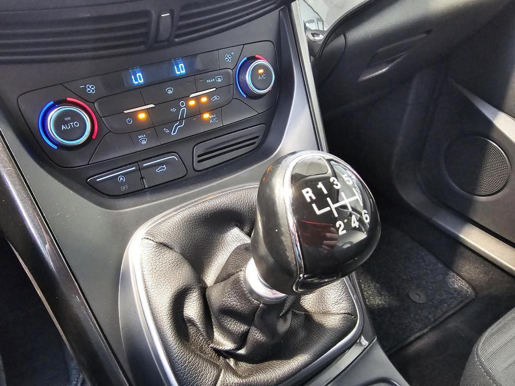 Ford C-max 1.0 titanium