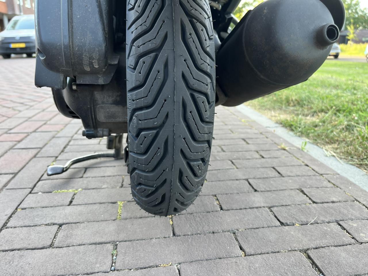Piaggio Zip 80cc (Malossi)