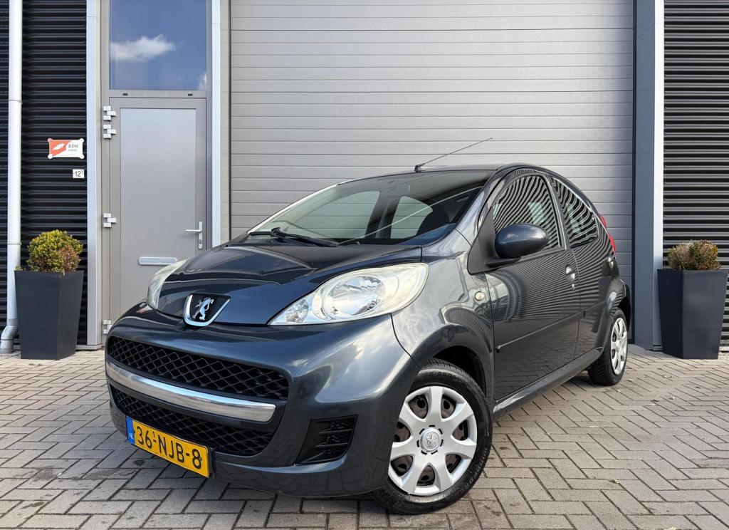 Peugeot 107 1.0-12v xs/nwe koppeling/airco/nette auto/