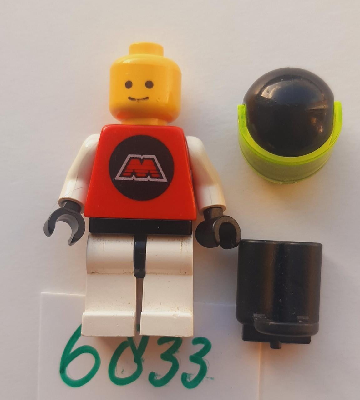 Lego Space M-Tron 6833: Beacon tracer.