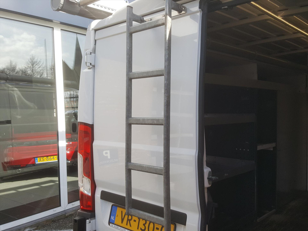 Peugeot Boxer gb 333 hdi-110pk xr profit+ l2h1 3-zits navi | kastinbouw | i