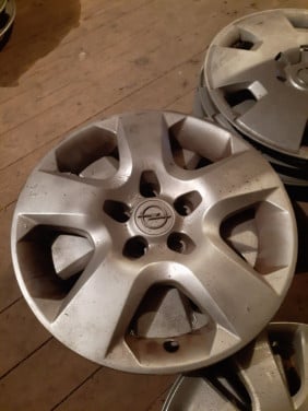 Wieldoppen 15 en 16 inch. Opel Fiat Renault VW en meer