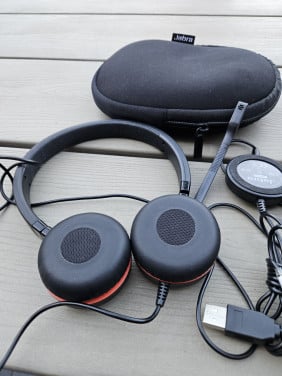 Zgan Jabra Evolve 30 II MS USB headset en microsoft life cam HD 3000...