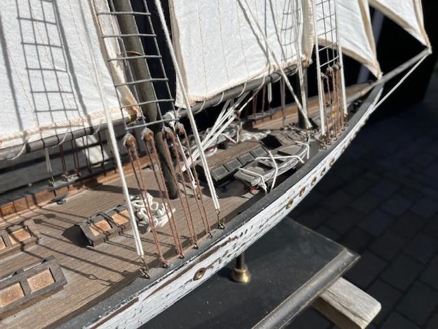 Groot model zeiljacht