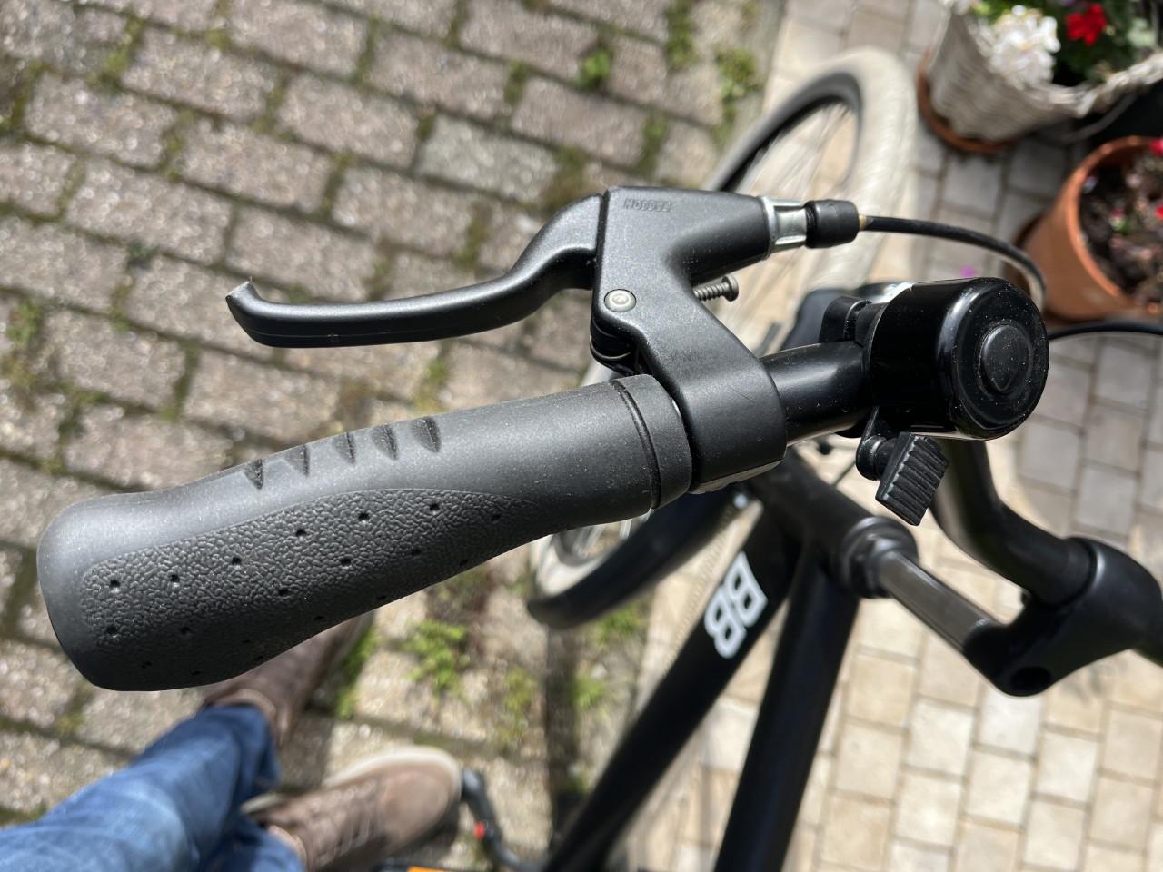 Jongensfiets Batavus Black ALS NIEUW GEMAAKT!!