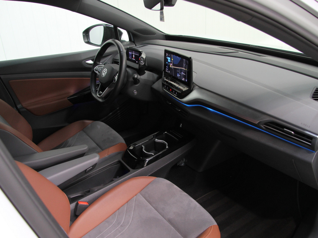 Volkswagen Id.4 first 77kwh 204pk | org. nl | trekhaak wegklapbaar