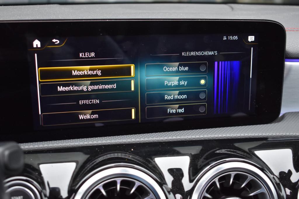 Mercedes-Benz Cla shooting brake 180 amg night | sfeerverlichting | apple c