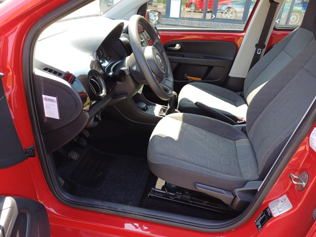 Volkswagen UP! 1.0 move up! bluemotion