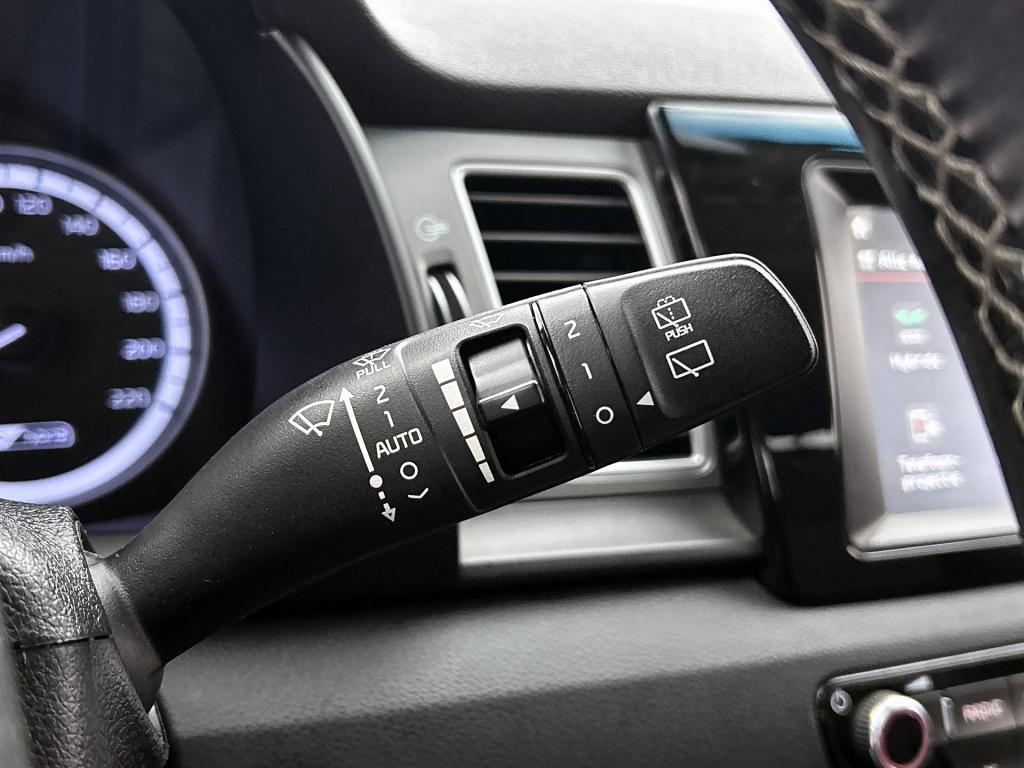 Kia Niro 1.6 gdi hybrid first edition