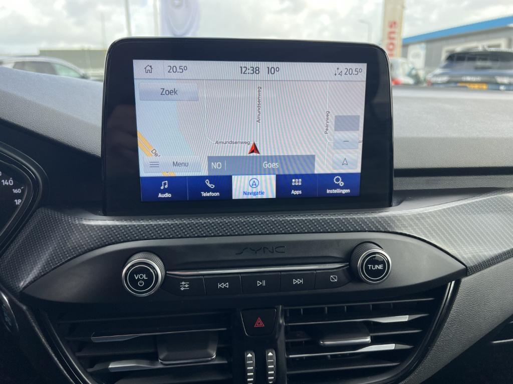 Ford Focus wagon 1.0 ecoboost 125pk st-line x , trekhaak , winterpakket