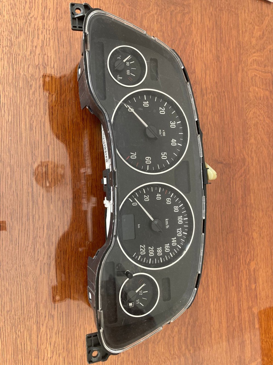Dashbord Opel Astra