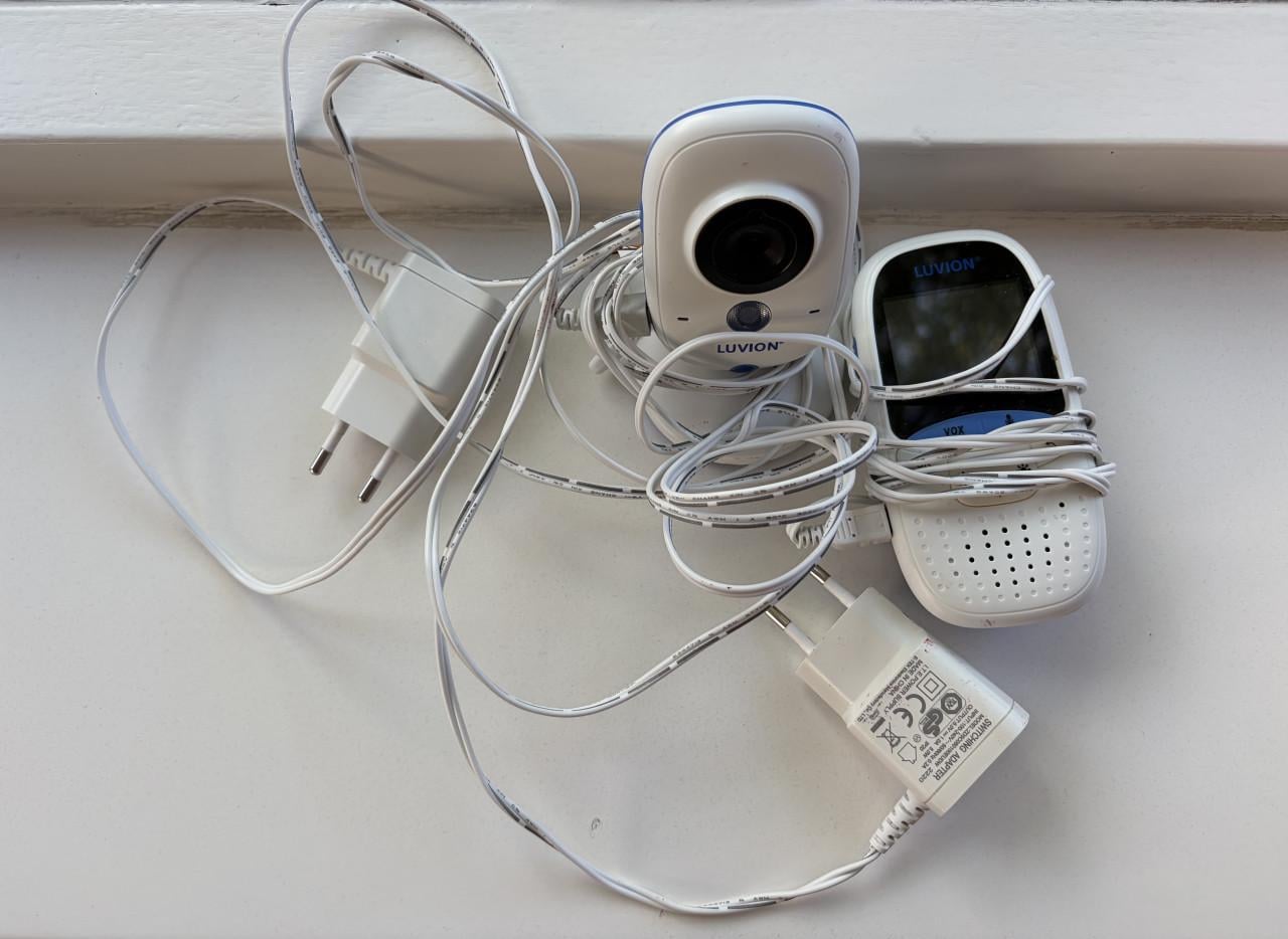 Luvion Easy Babyphone - Babyfoon met camera - Premium Baby Monitor