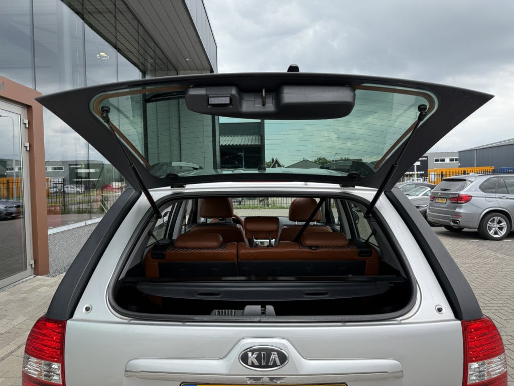 Kia Sportage 2.0 cvvt fifteen | stoelverwarming | schuif/kantel dak | leder