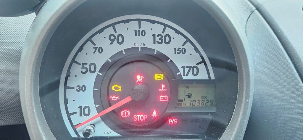 Toyota Aygo 1.0-12v comfort 5drs nl auto / nap