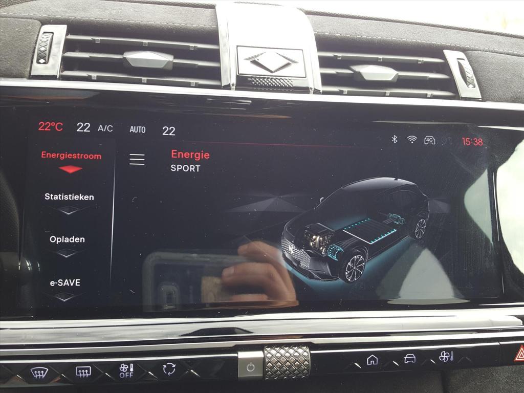 Ds Ds 7 1.6 e-tense 300pk 4x4 aut performance line+