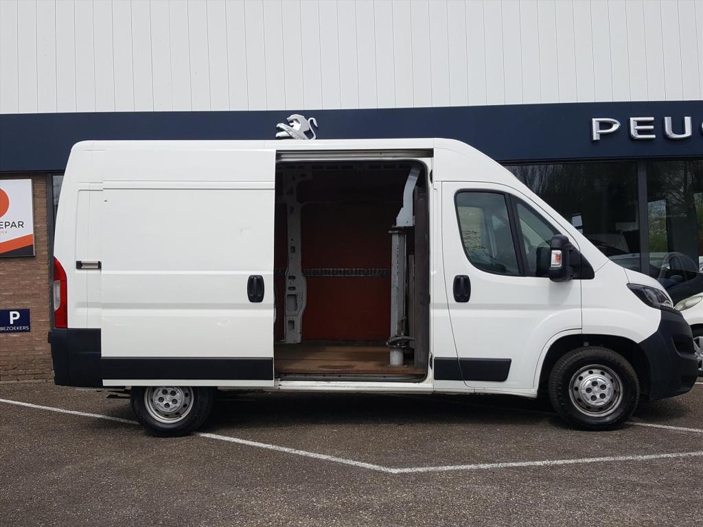 Peugeot Boxer gb 333 l2h2 bluehdi 140pk trekhaak | navigatie | cruise contr