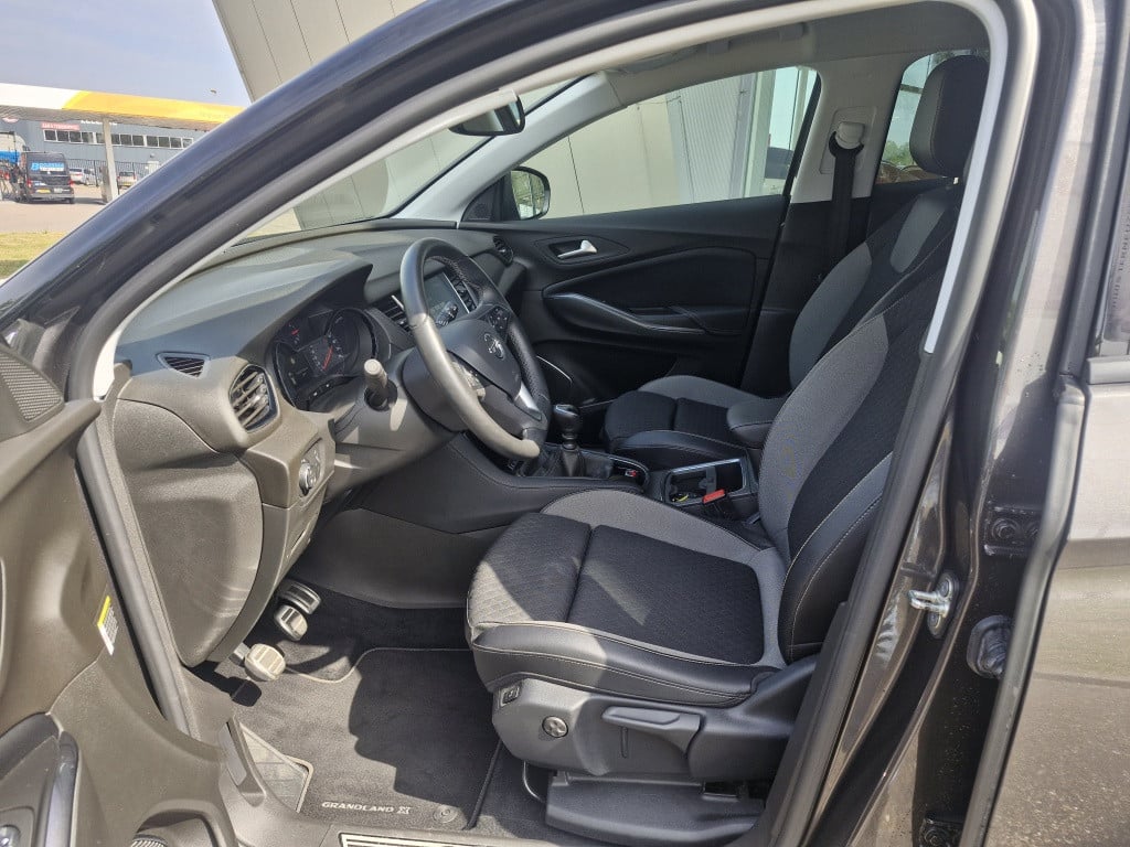 Opel Grandland X 1.2 turbo ultimate