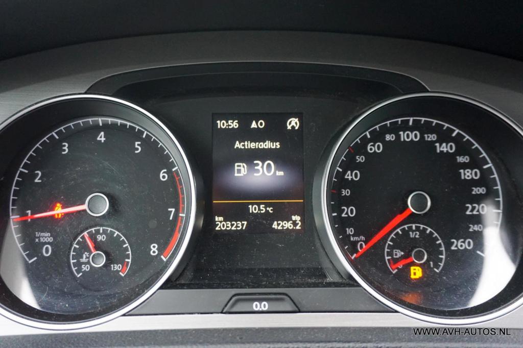Volkswagen Golf variant 1.0 tsi business edition connected