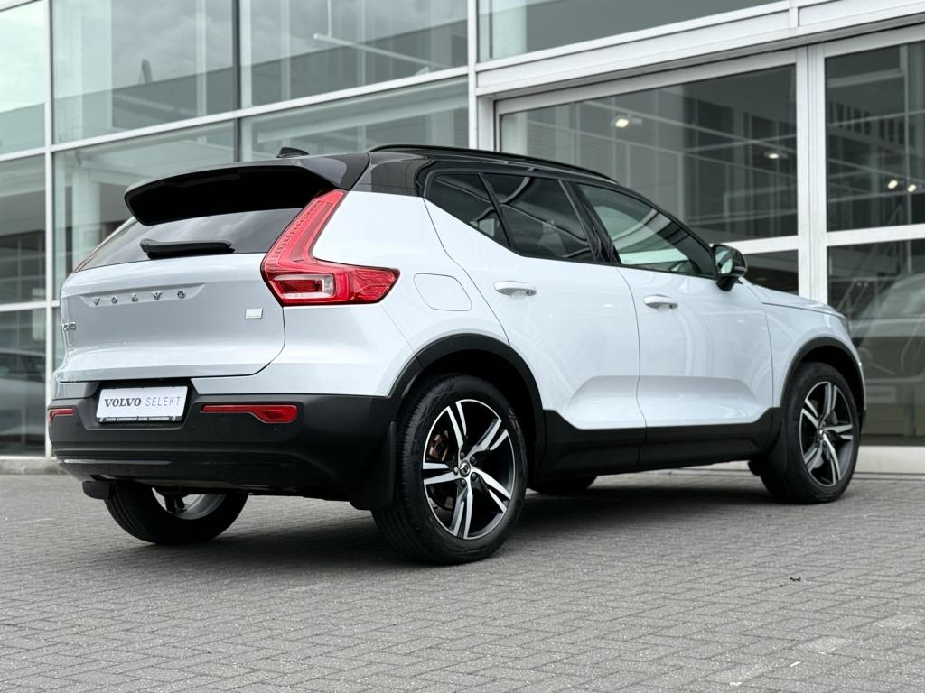 Volvo XC40 t5 262pk recharge r-design| adap.cruise| trekhaak| camera| keyle