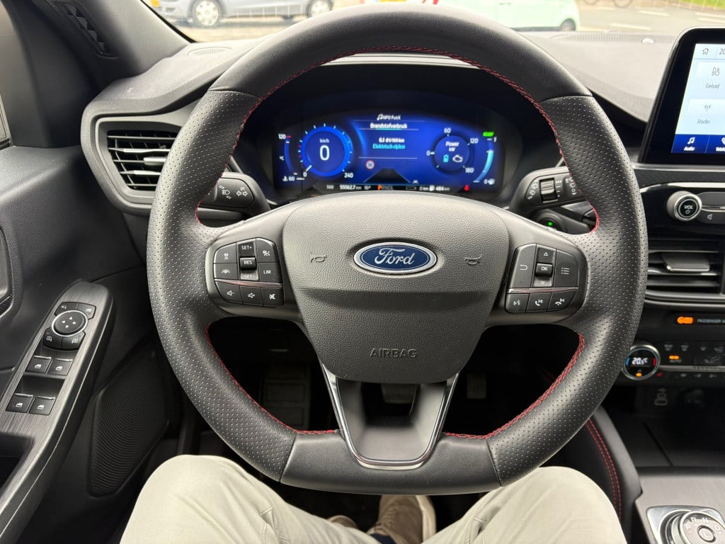 Ford Kuga 2.5 phev st-line x
