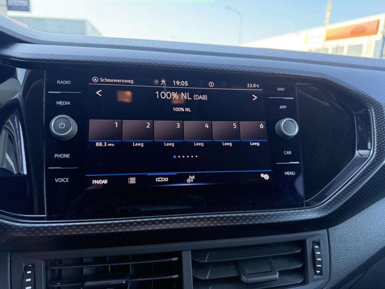 Volkswagen T-Cross 1.5 TSI Style Business R