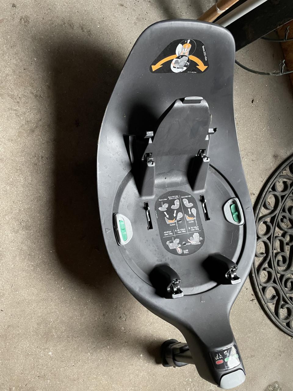 Cybex babystoel met base