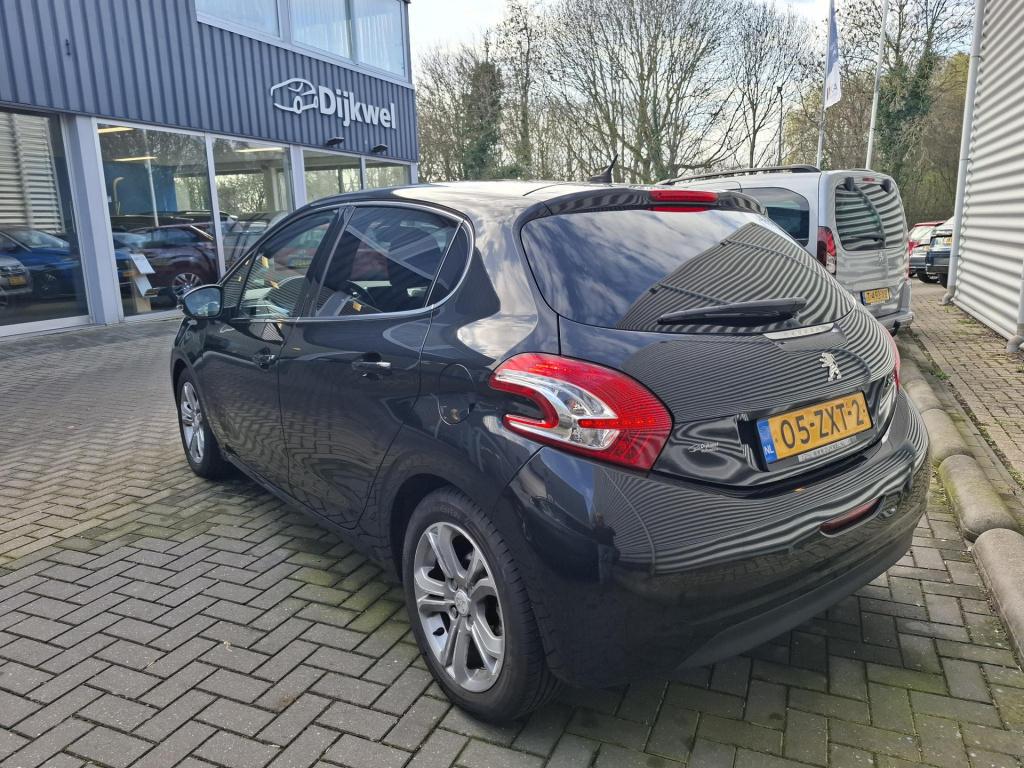 Peugeot 208 1.4 vti 95 griffe 5-drs navi/leer/clima