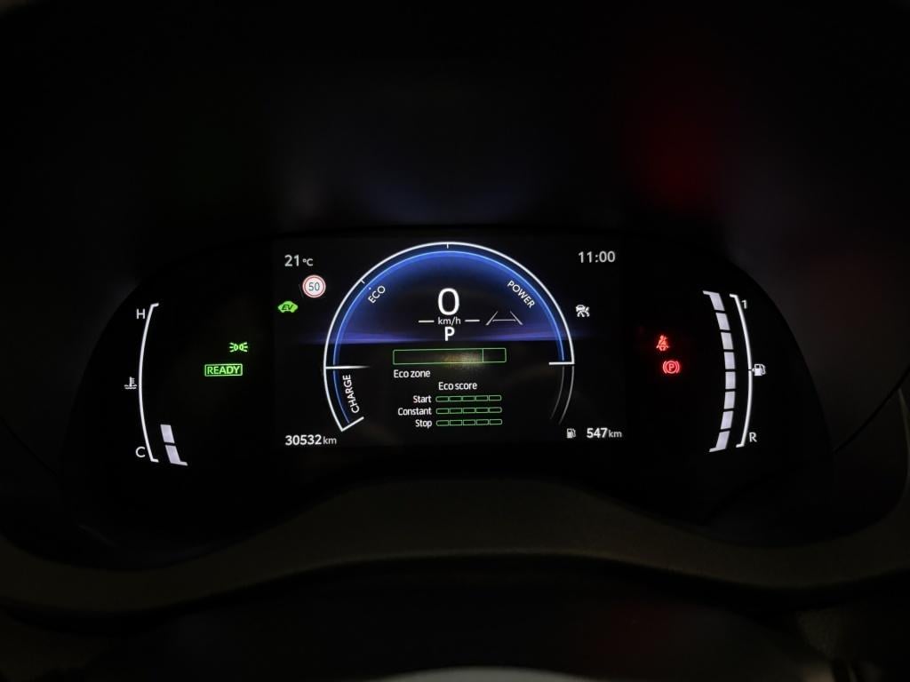Toyota Yaris Cross 1.5 hybrid 115 first | stoel.ver| comfort pack| camera| 