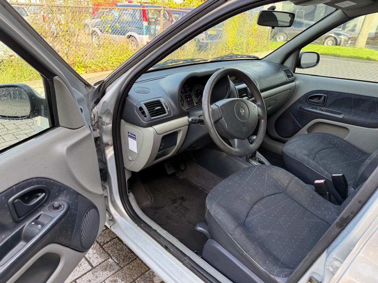 Renault Clio 1.4-16V Automaat