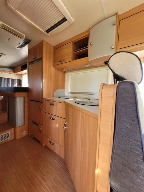 Camper Knaus Sport T1 2011 160PK Enkele Bedden Xl Garage