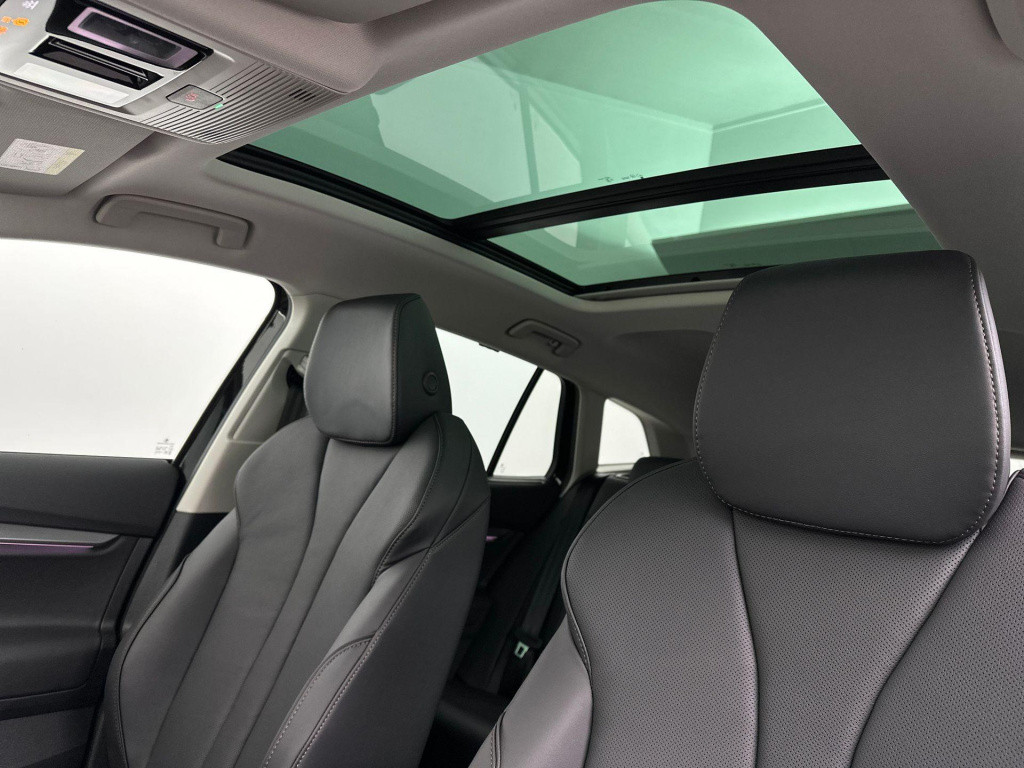 Skoda Enyaq Iv business edition elektromotor 210 kw / 286 pk suv