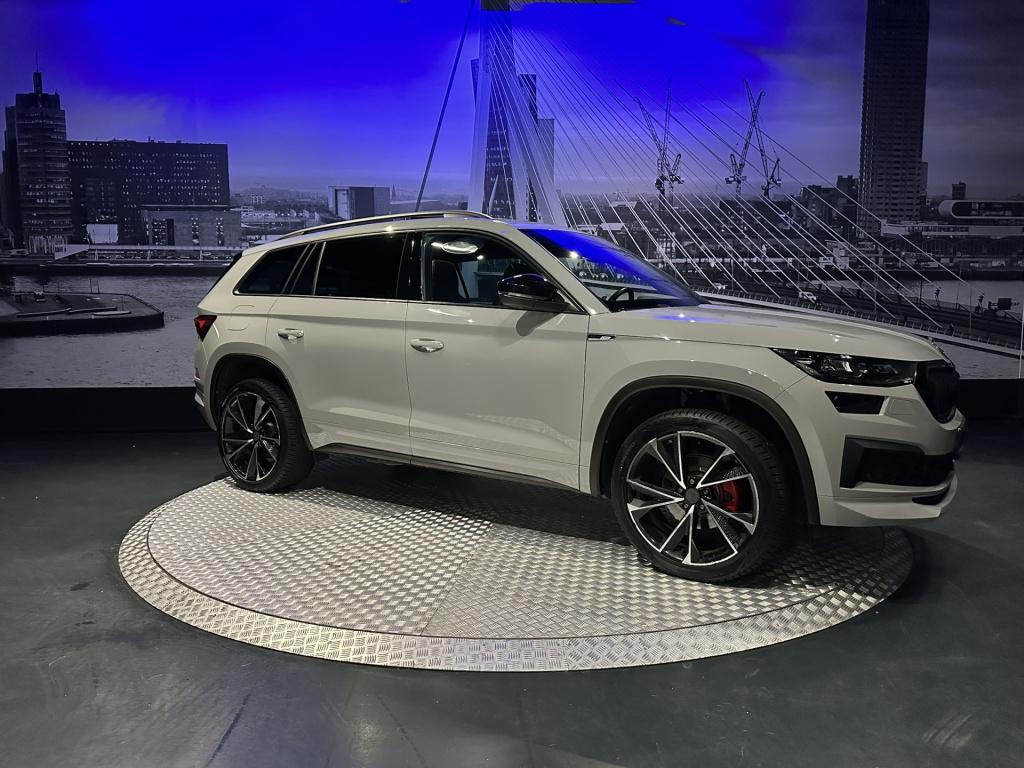 Skoda Kodiaq 1.5 tsi business edition plus *pano*memory*trekhaak*