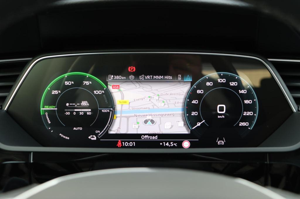 Audi Q8 E-tron 55 quattro advanced edition plus 115 kwh | soh 92,2% |