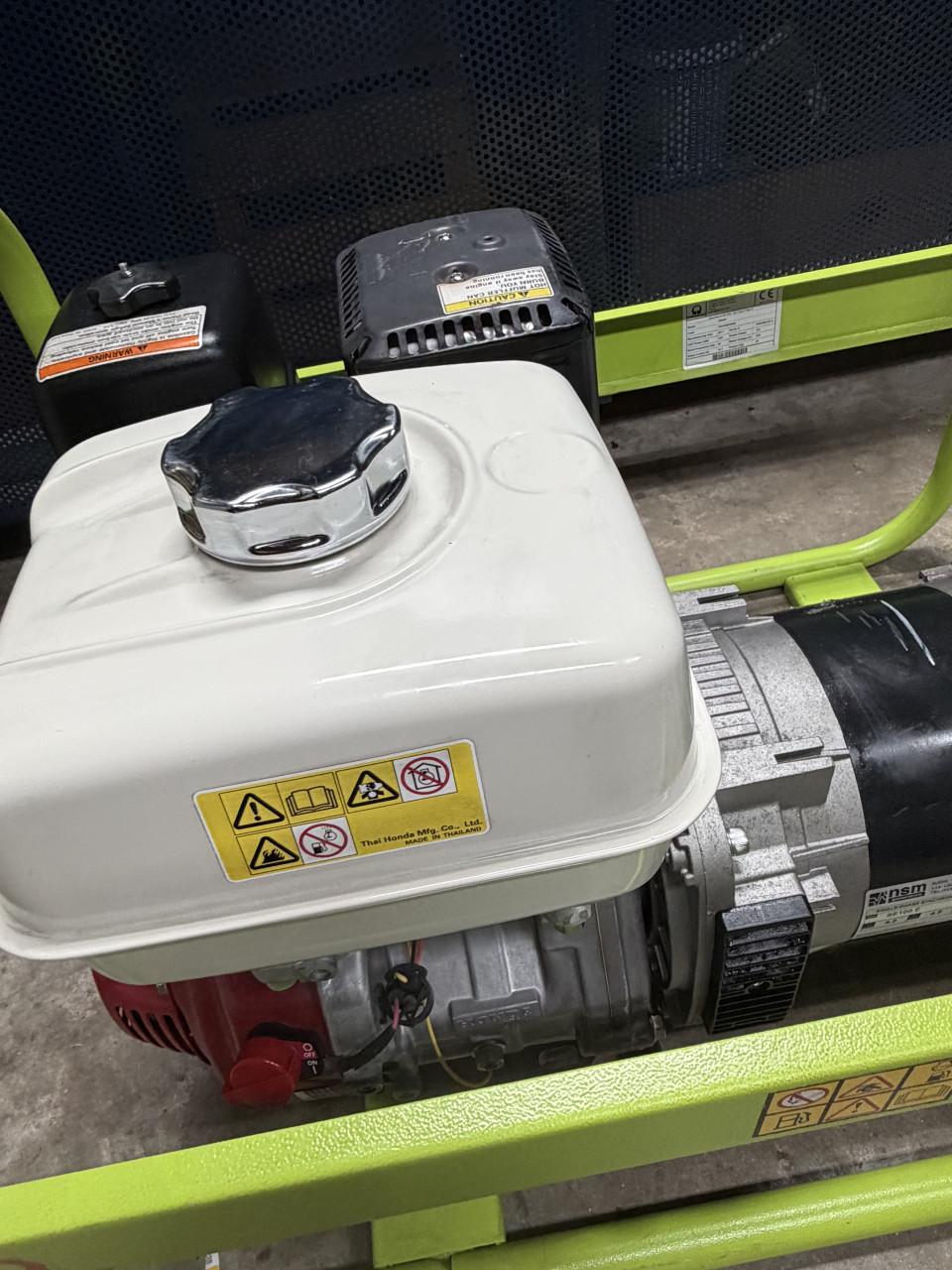 Aggregaat Honda Pramac E5000 noodstroom generator