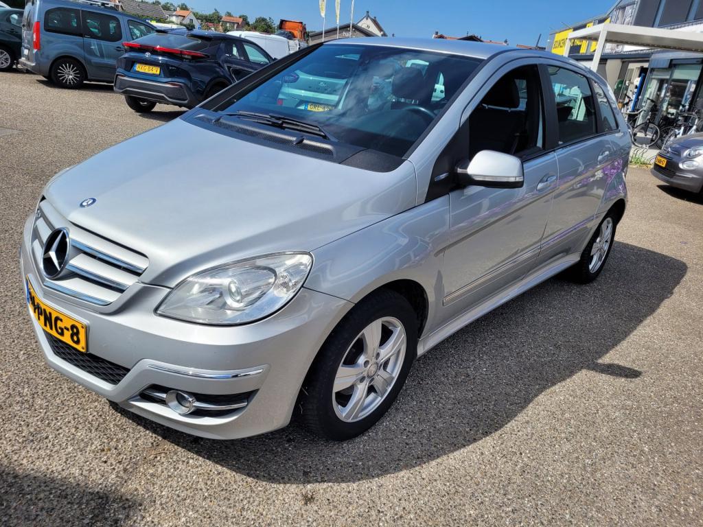 Mercedes-Benz B-Klasse 160 blueefficiency business class