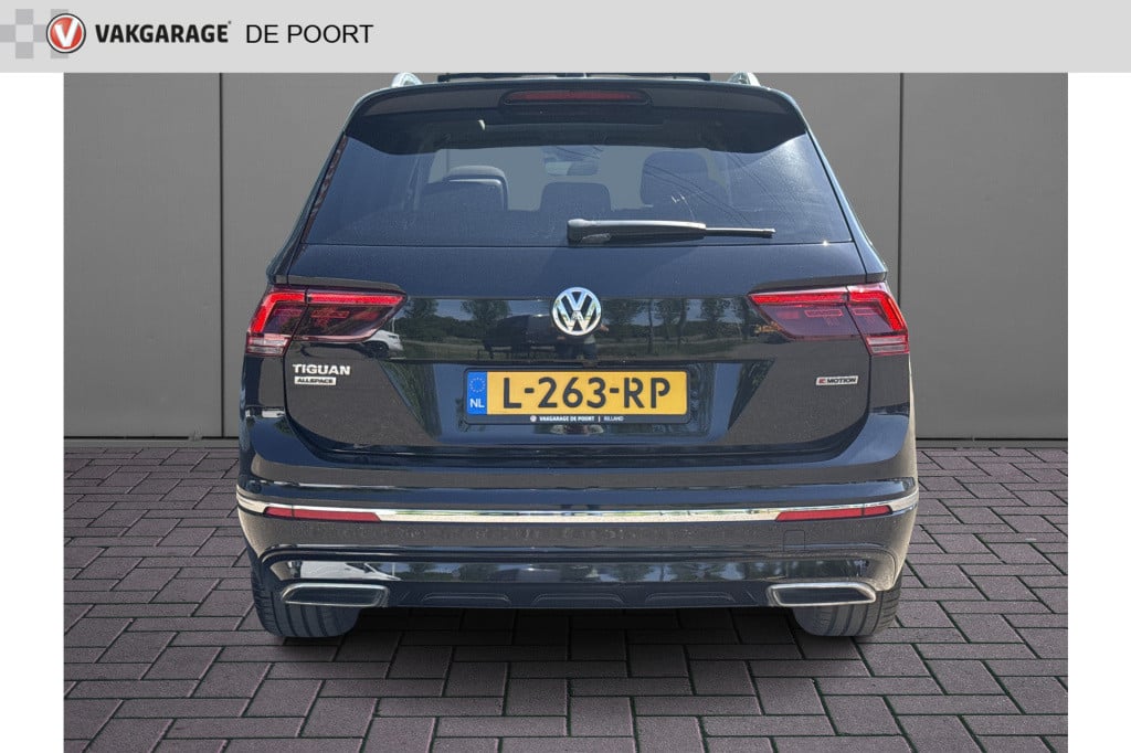 Volkswagen Tiguan Allspace 2.0 tsi 4motion highline business r 7p. | btw au