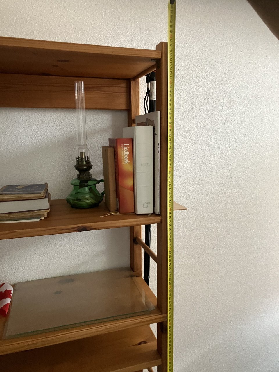 Houten opbergrek