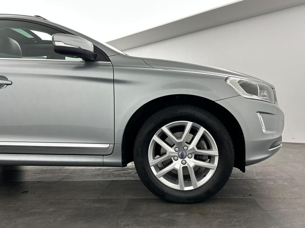 Volvo XC60 t5 gt polar+ | parkeerverwarming op brandstof | schuifdak