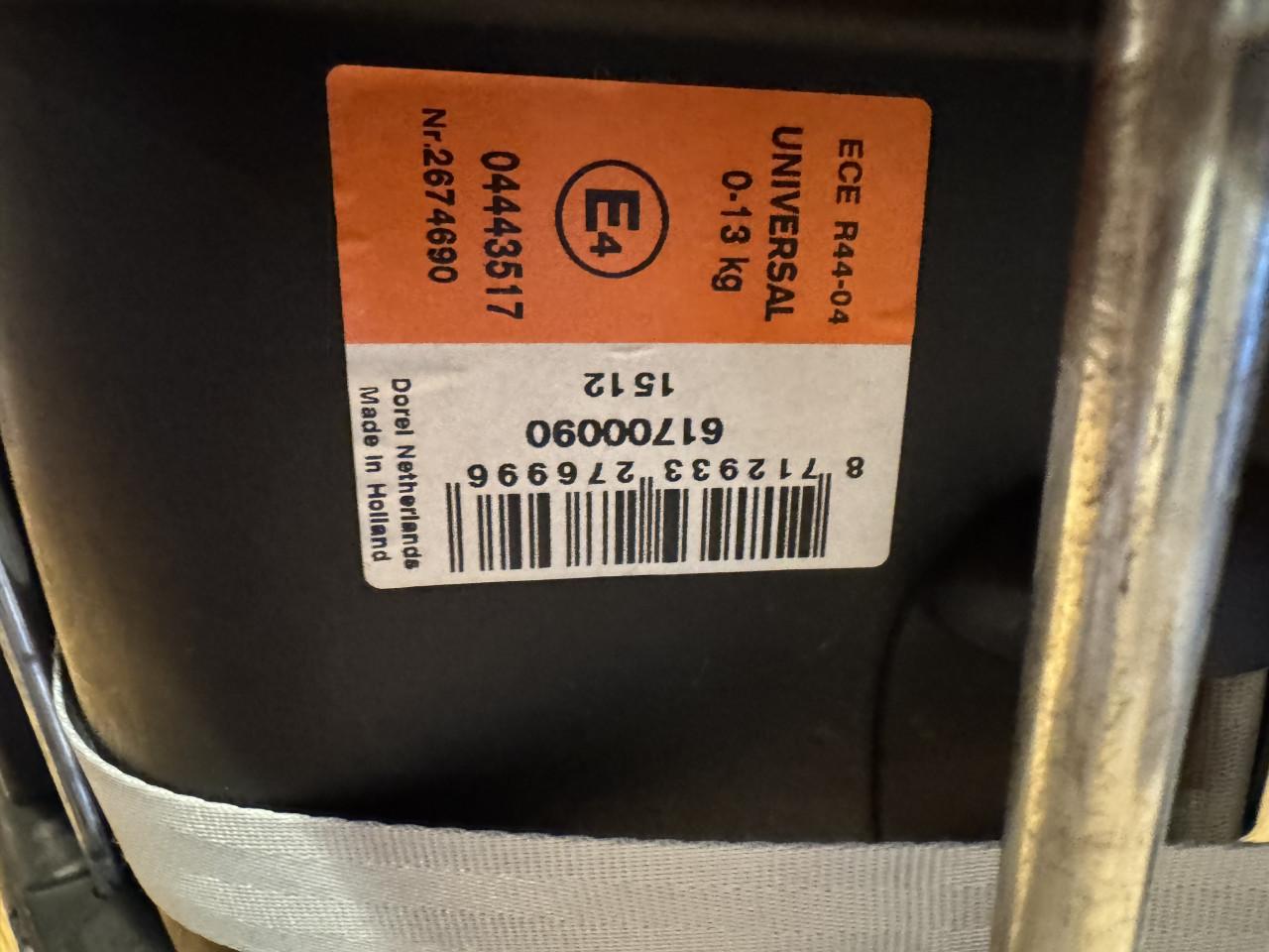 Maxi-Cosi autostoel met autostoeladapters