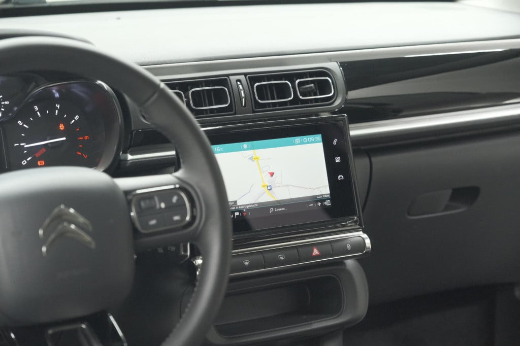 Citroen C3 puretech 110 feel | camera | navigatie | apple carplay