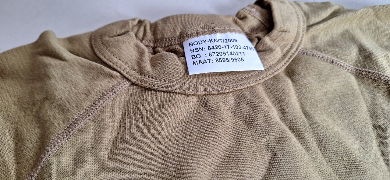 Body Knit winterhemd T-shirt elastisch katoen heren khaki maat L winterhemd
