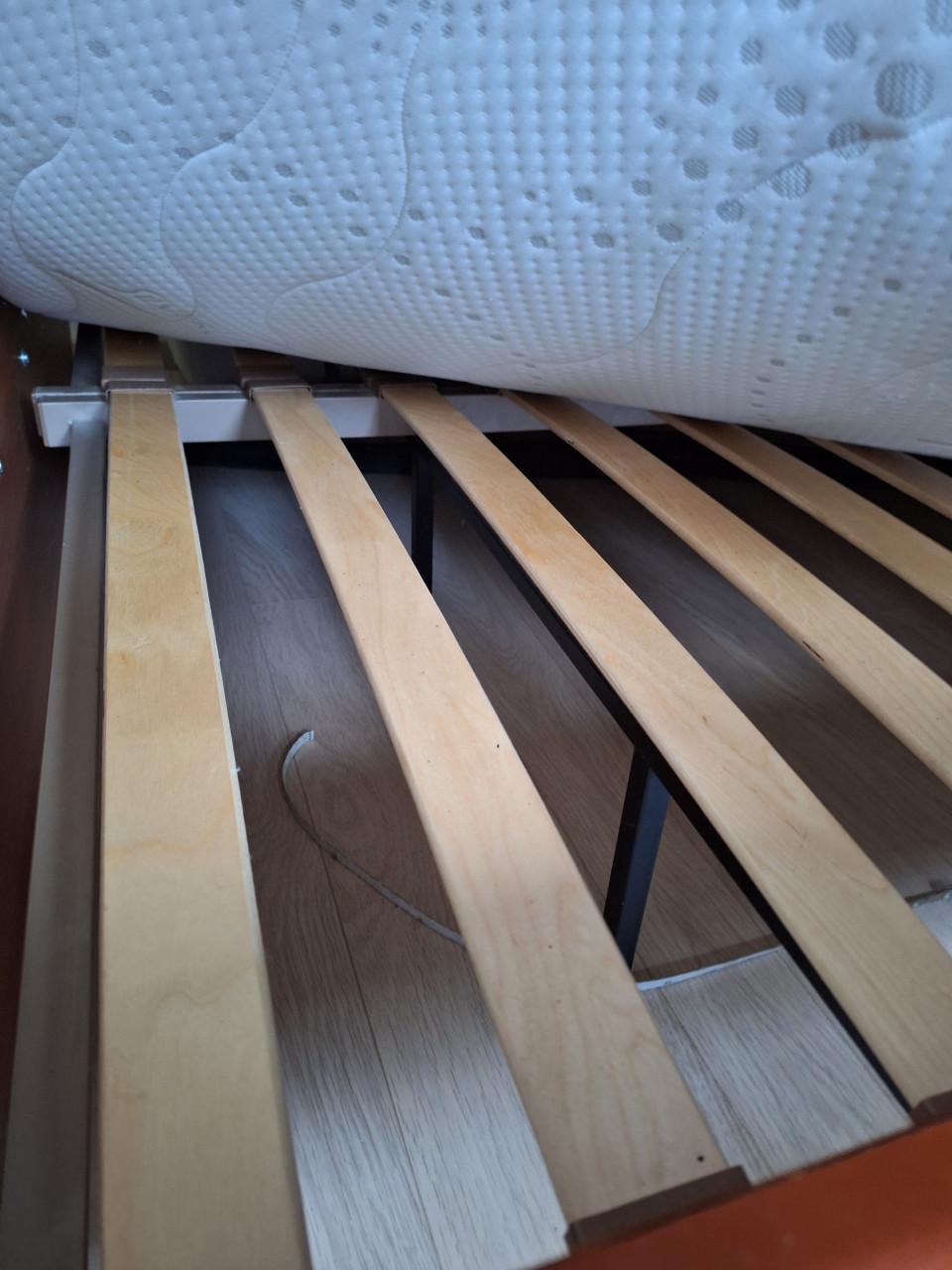 2 persoonsledikant met matras