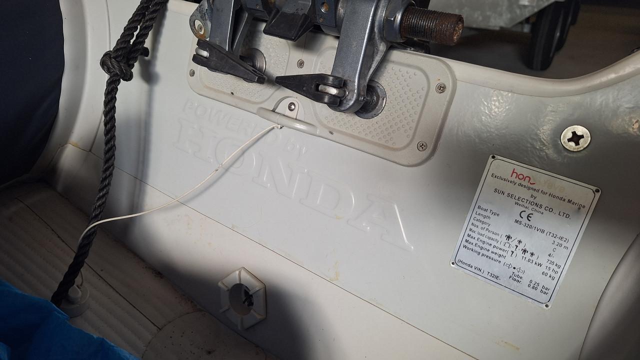 Rubberboot met trailer en 8pk Yamaha