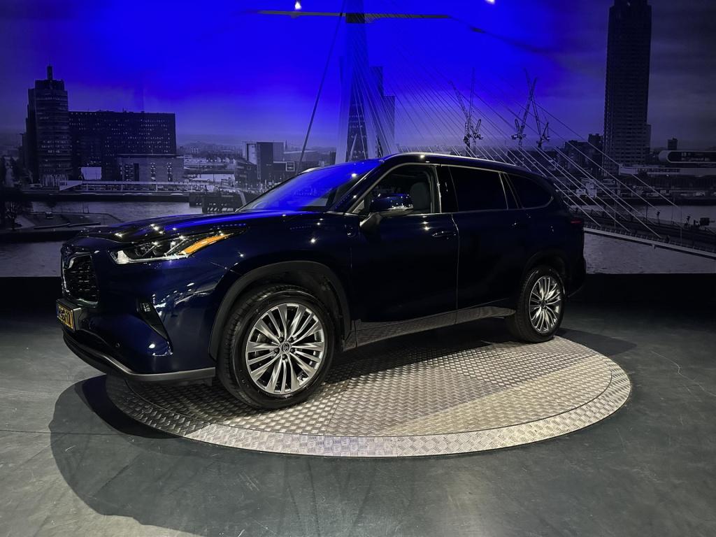 Toyota Highlander 2.5 awd hybrid executive 7 persoons *origineel nl*pano*tr