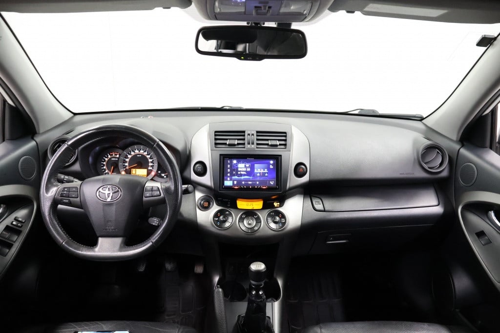 Toyota Rav4 2.0 vvti executive business