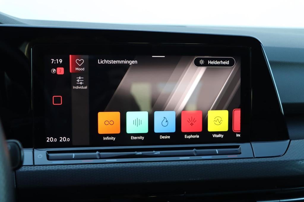 Volkswagen Golf gti 2.0 tsi 245pk dsg7