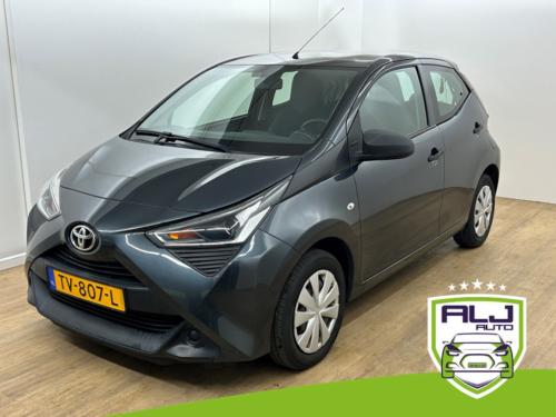 Toyota Aygo occasion 1.0 vvt-i x-fun | grijs | tweedehands toyota aygo | ai
