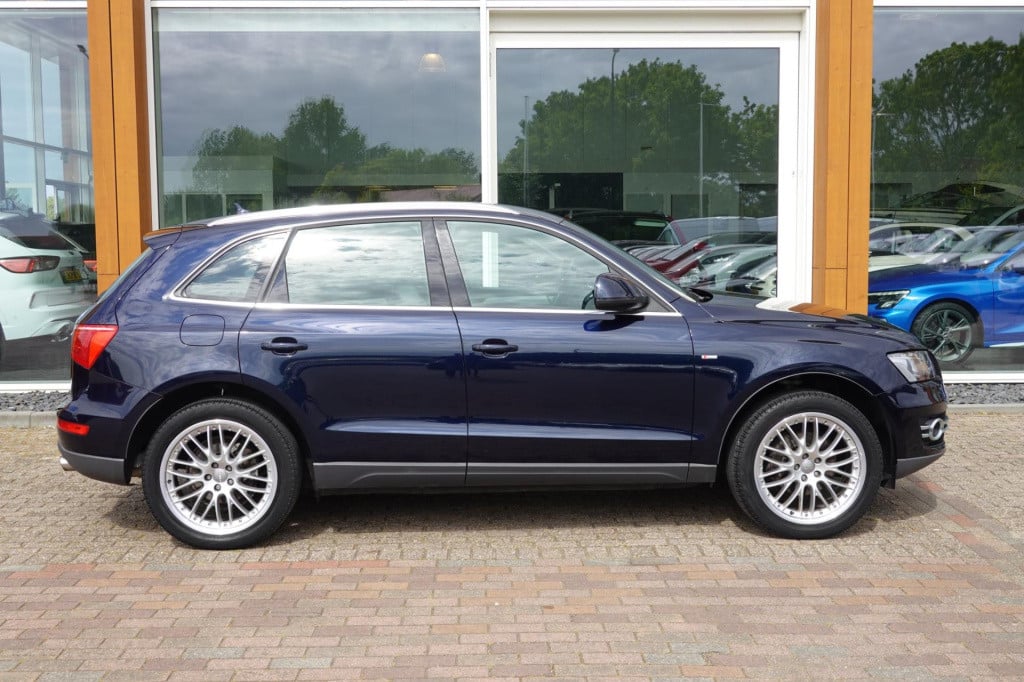 Audi Q5 2.0 tfsi quattro pro line