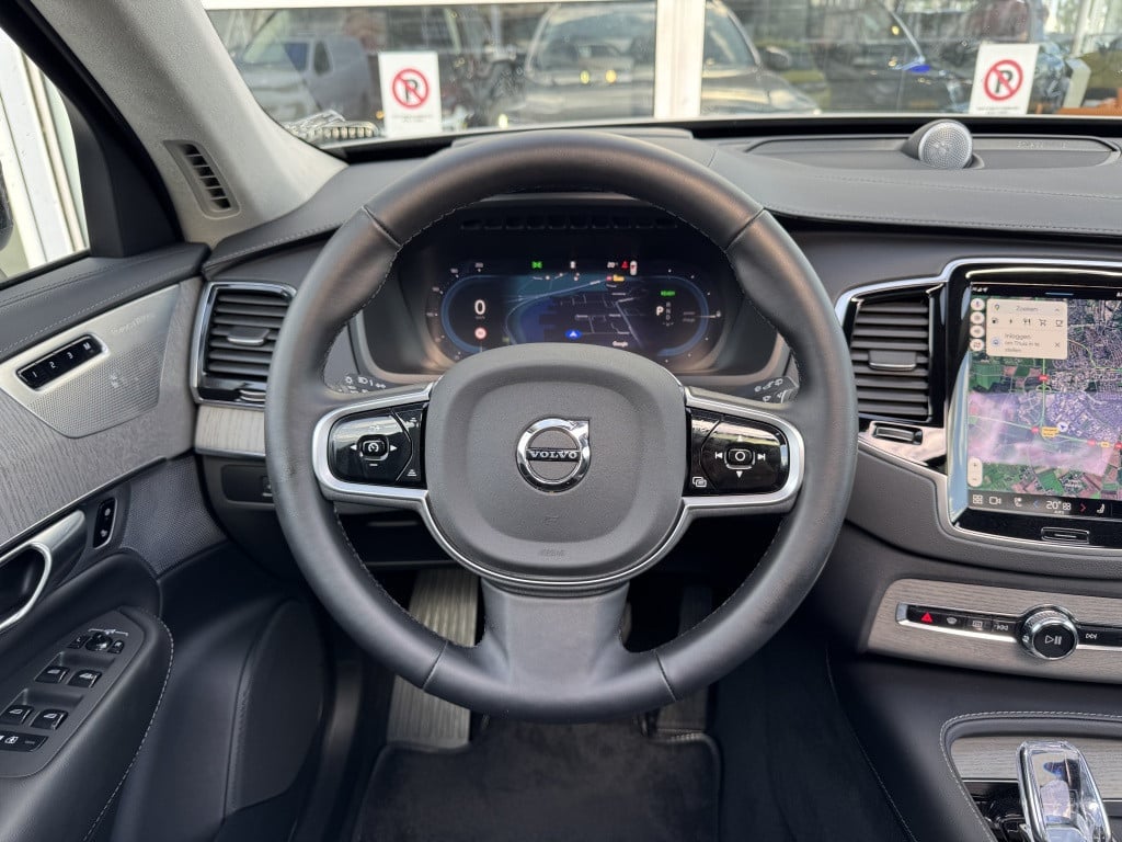 Volvo XC90 t8 455pk recharge ultra dark| full options!! b&w | luchtvering